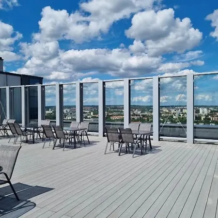 Hanza Tower Family Sauna & Jacusi & Pool Apartment Stettin